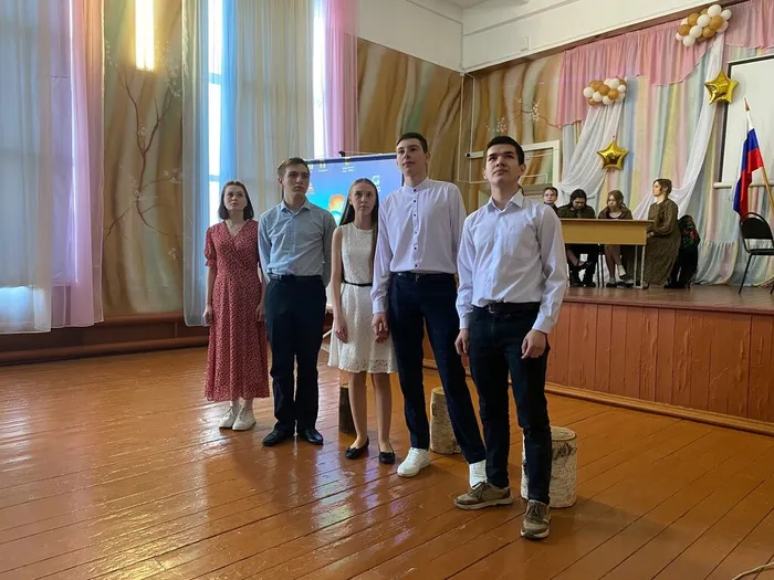 UtUttzlMw_E