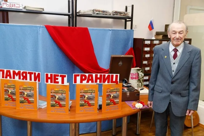 nikolay-basov-prezentoval-svoyu-knigu-zhitelyam-yuzhnoural a