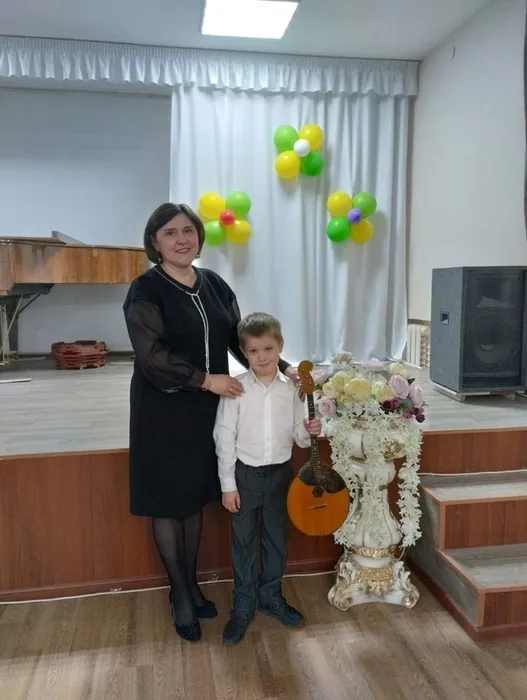AmPUurW2jOQ