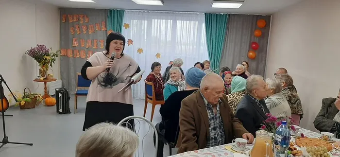 Gl4eHkoBoLw